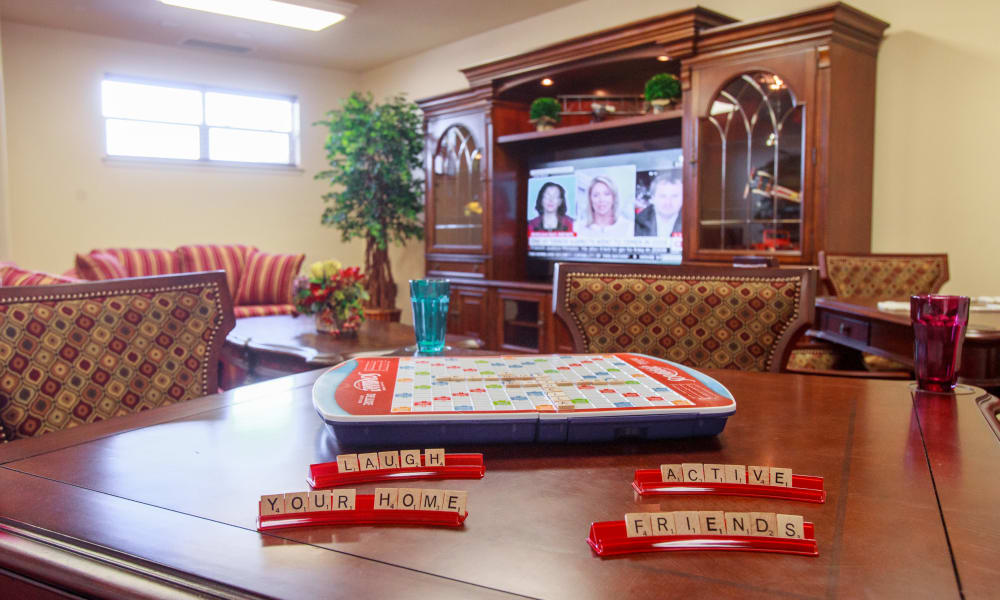 Play games like Scrabble with friends at Sanford Estates