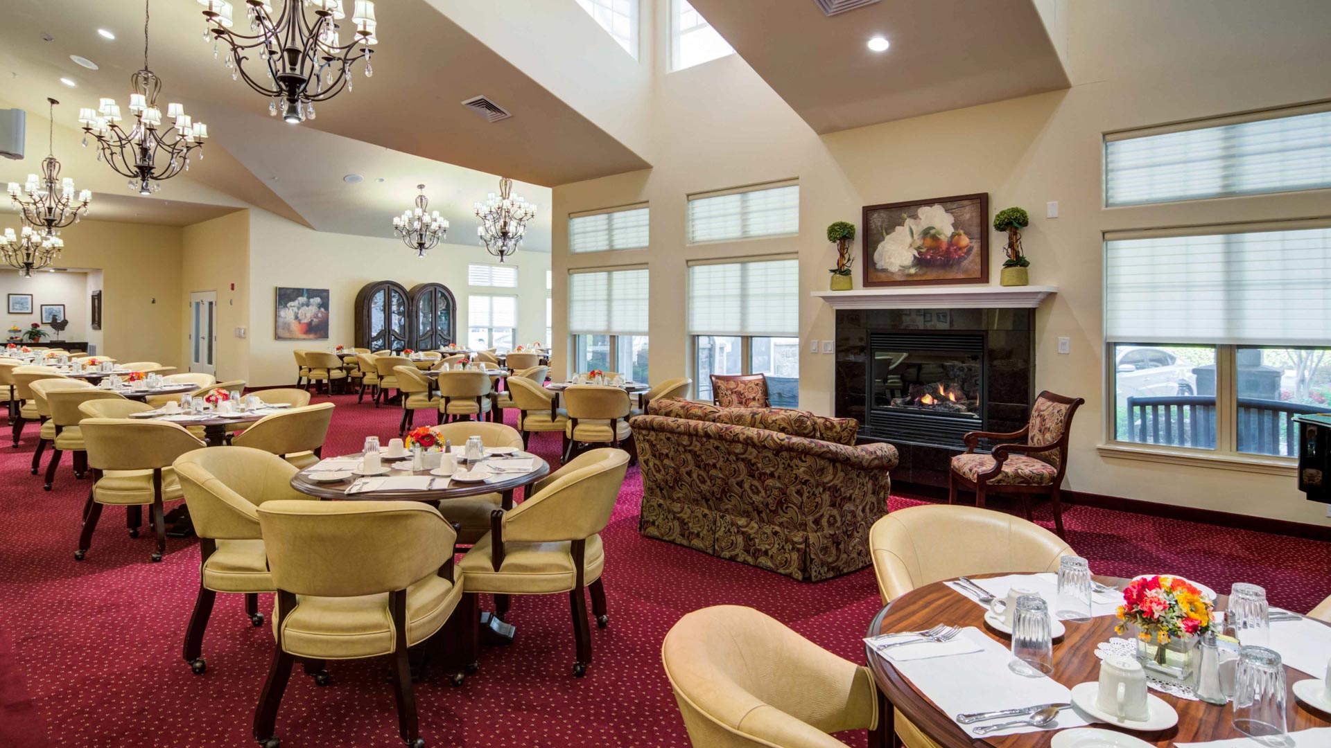 Sanford Estates dining room